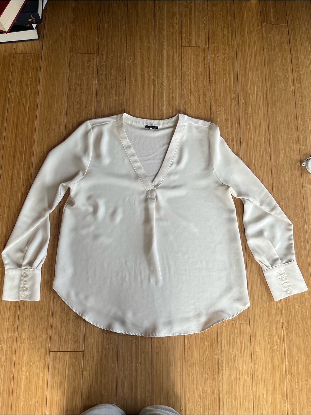 Ann Taylor Ivory V-Neck Long Sleeve Blouse
